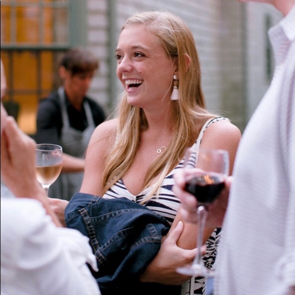 Meet your Posher, Kelly